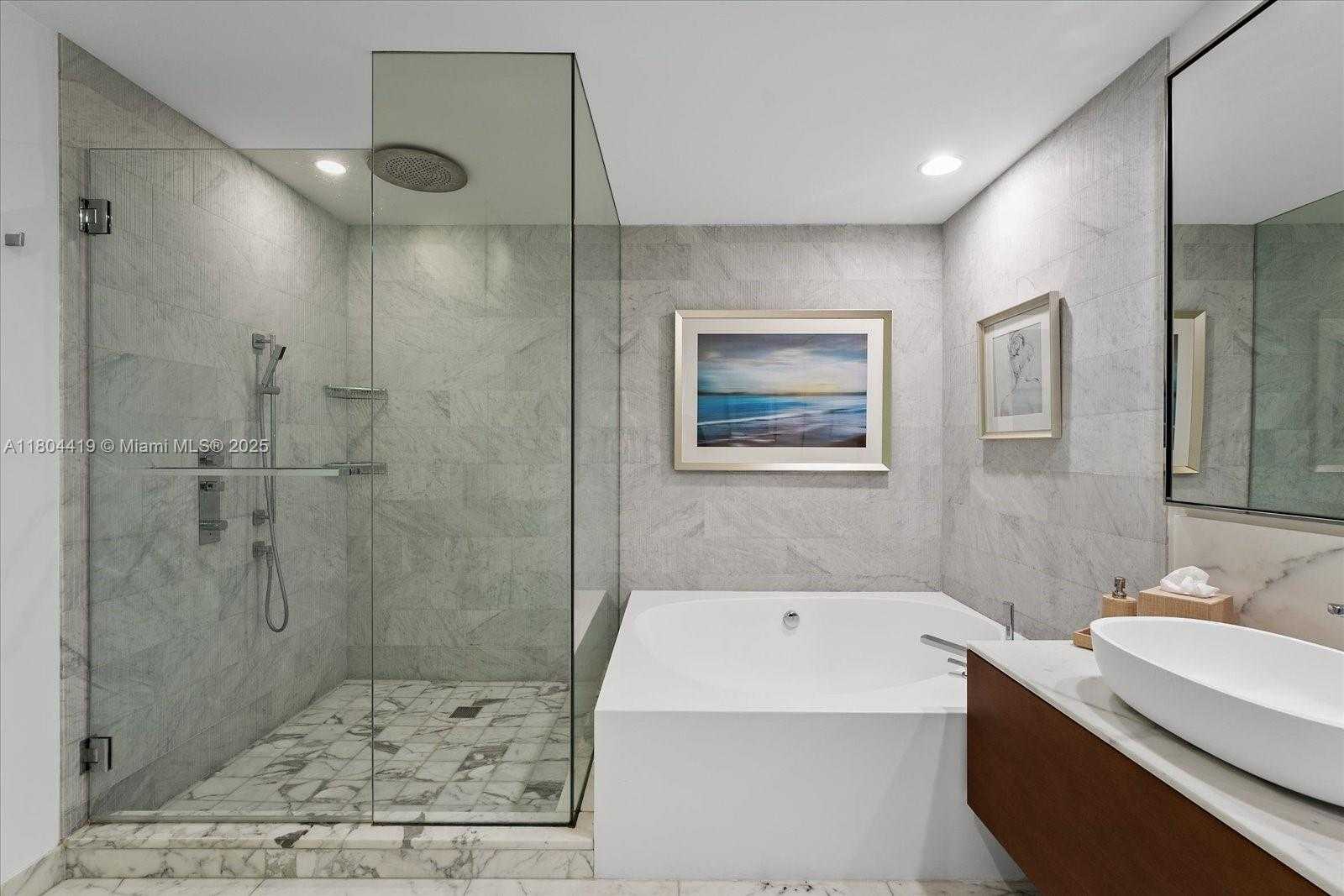 Small Image of 10201 COLLINS AVE #511, Bal Harbour Number 22