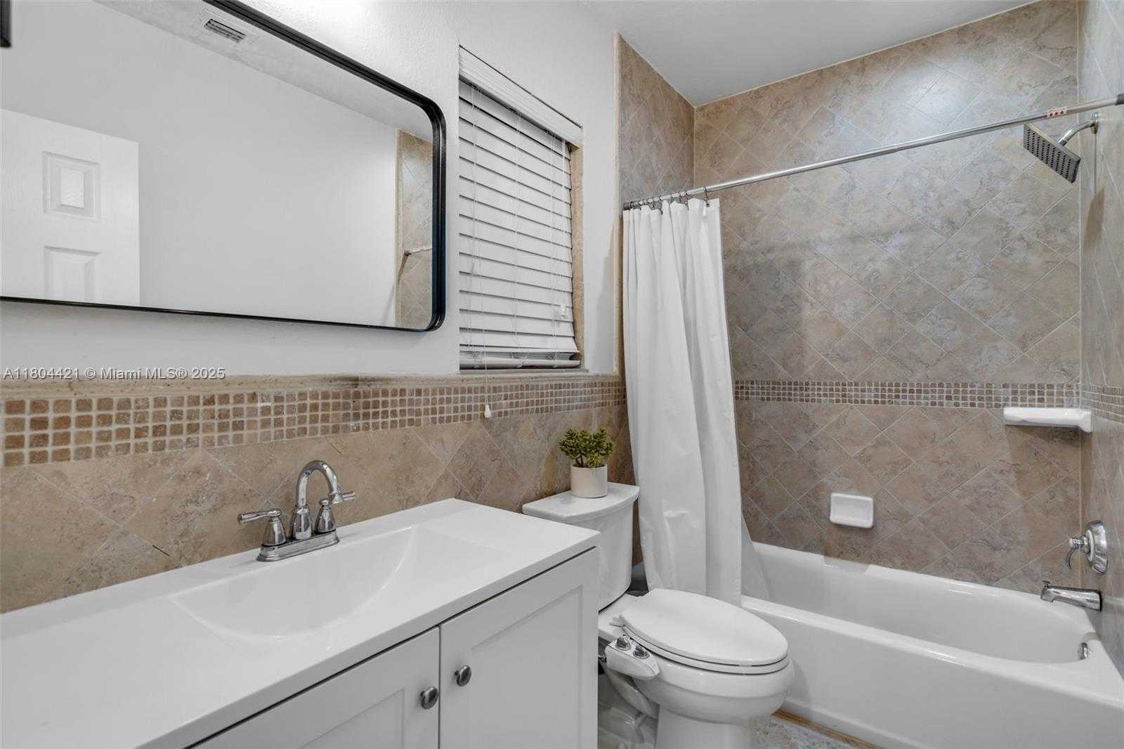 Small Image of 15400 SOUTH WEST 84TH AVE, Palmetto Bay Number 14