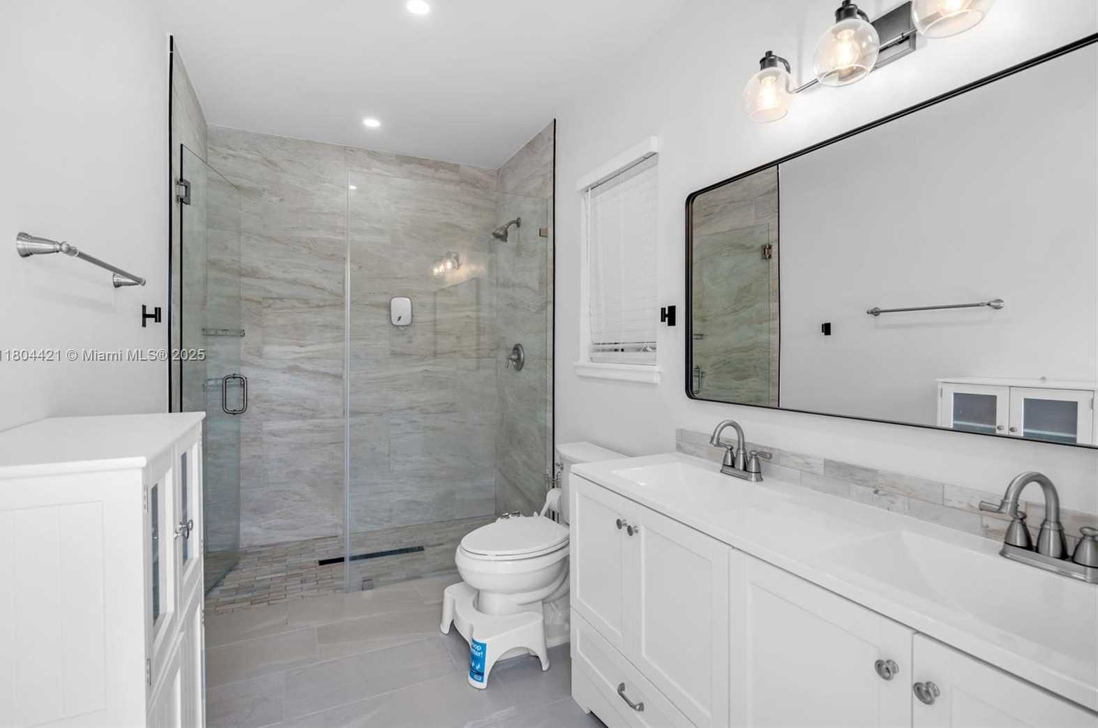 Small Image of 15400 SOUTH WEST 84TH AVE, Palmetto Bay Number 17