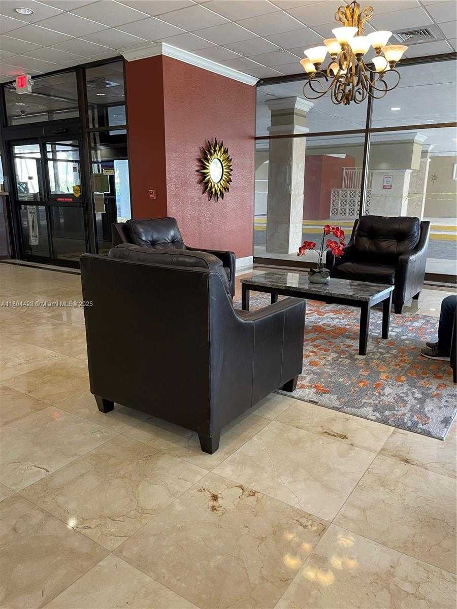 Small Image of 400 KINGS POINT DR #1112, Sunny Isles Beach Number 18