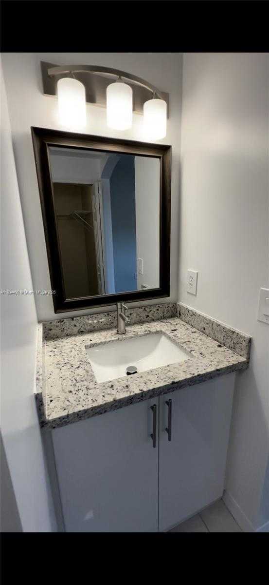 Small Image of 6360 NORTH WEST 114TH AVE #233, Doral Number 12