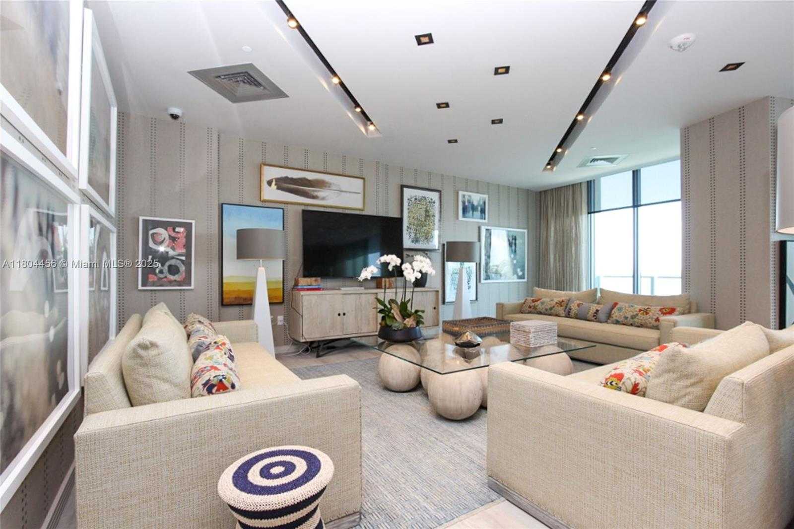 Small Image of 2900 NORTH EAST 7TH AVE #1404, Miami Number 35