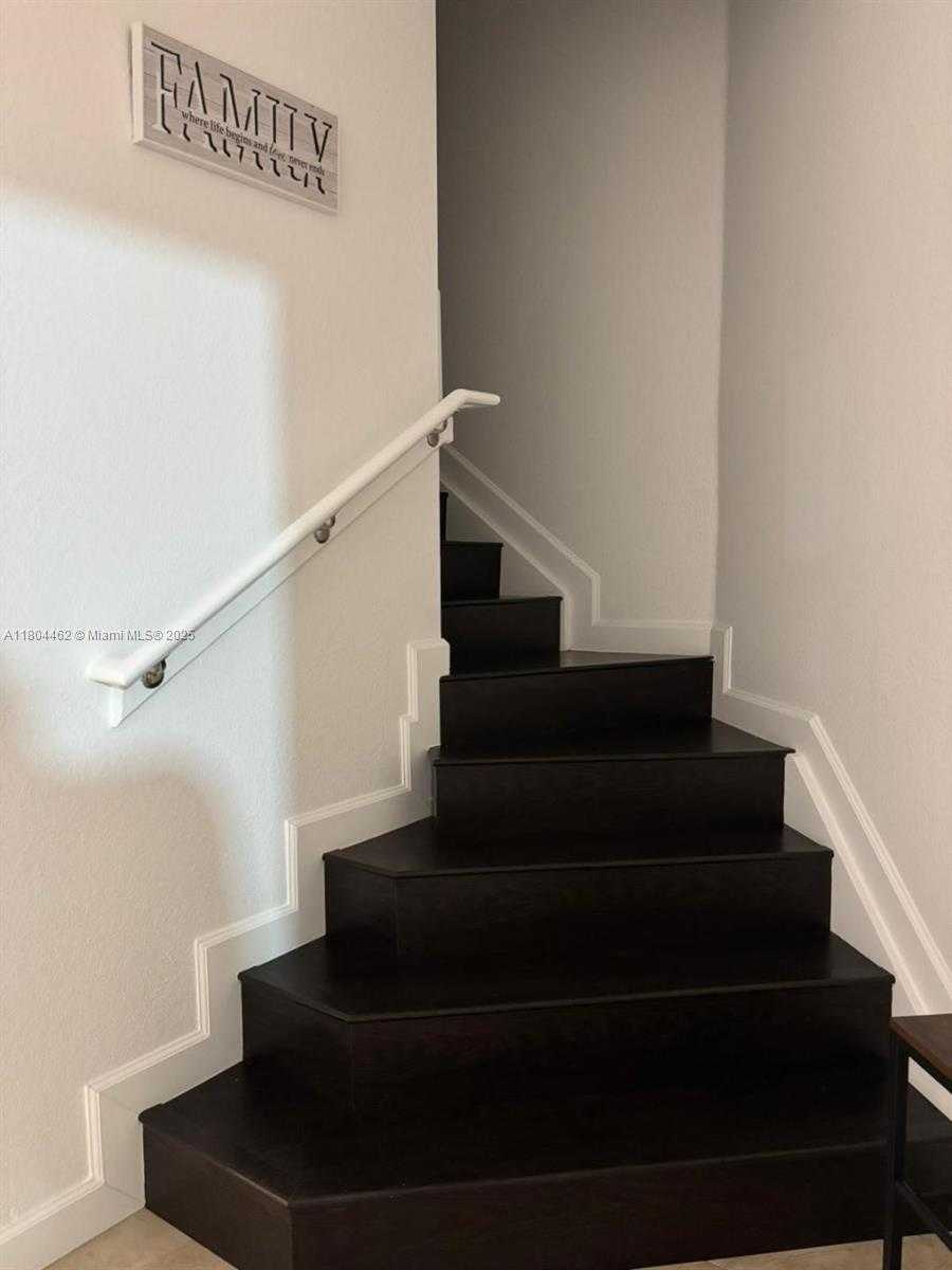 Small Image of 210 NORTH WEST 109TH AVE #205, Miami Number 6