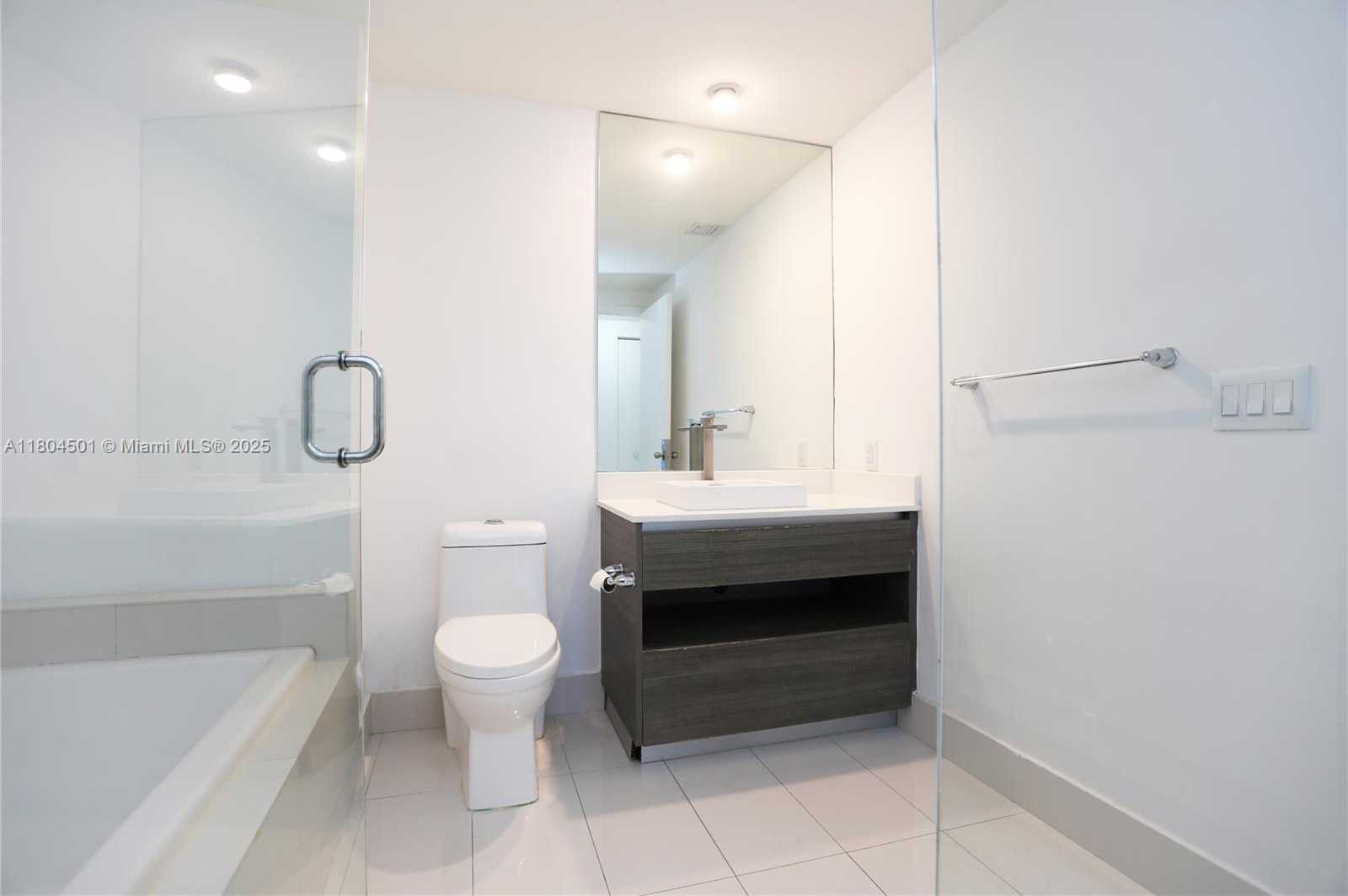 Small Image of 1100 SOUTH MIAMI AVE #2908, Miami Number 6