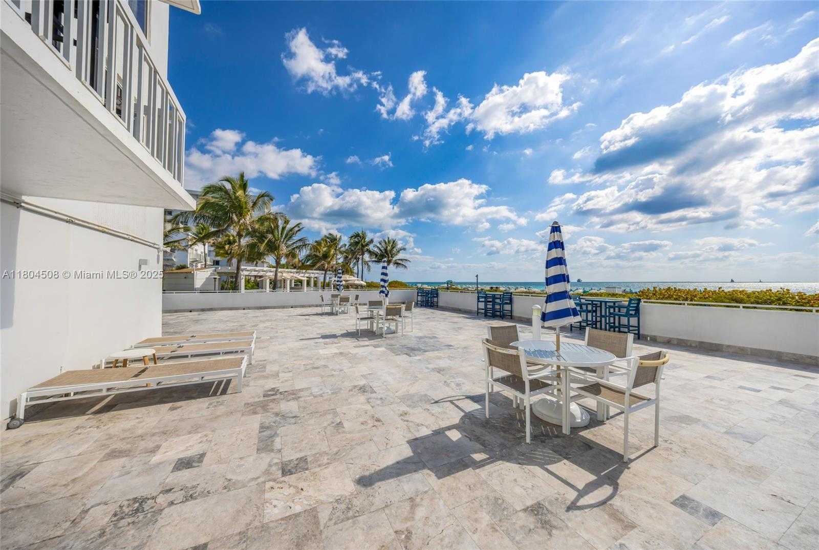 Small Image of 401 OCEAN DR #801, Miami Beach Number 25