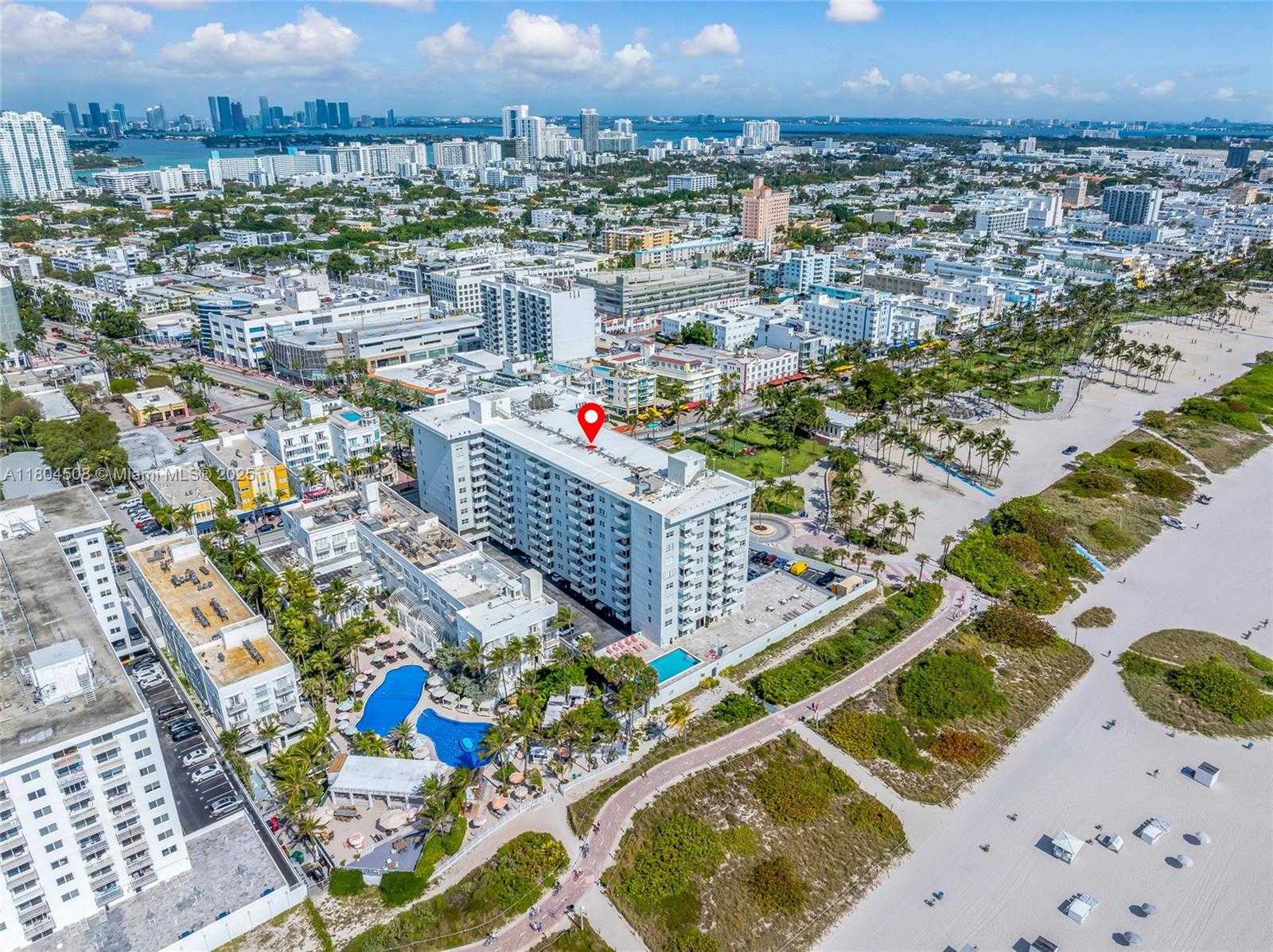 Small Image of 401 OCEAN DR #801, Miami Beach Number 41