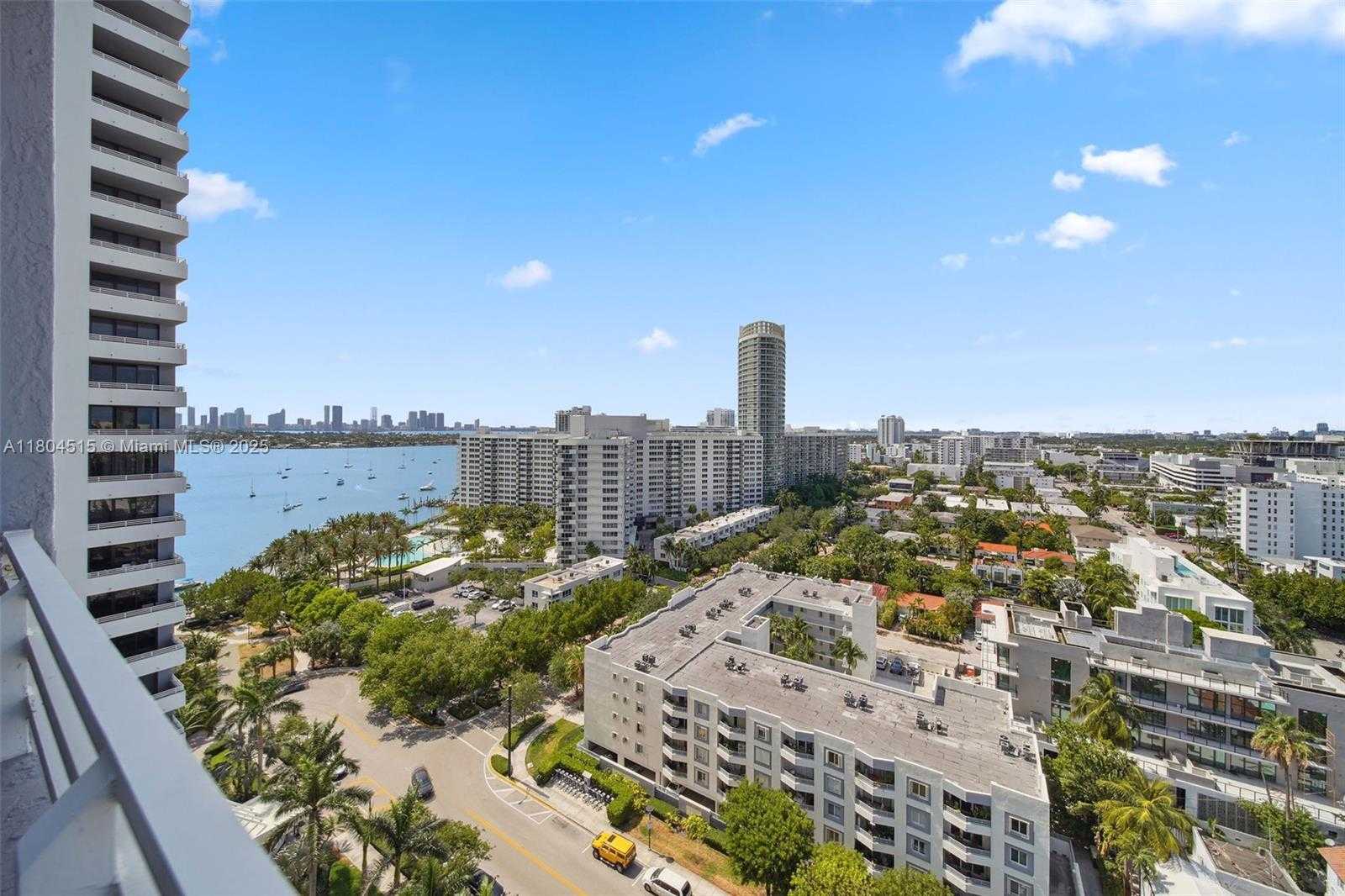 Small Image of 1330 WEST AVE #1713, Miami Beach Number 12