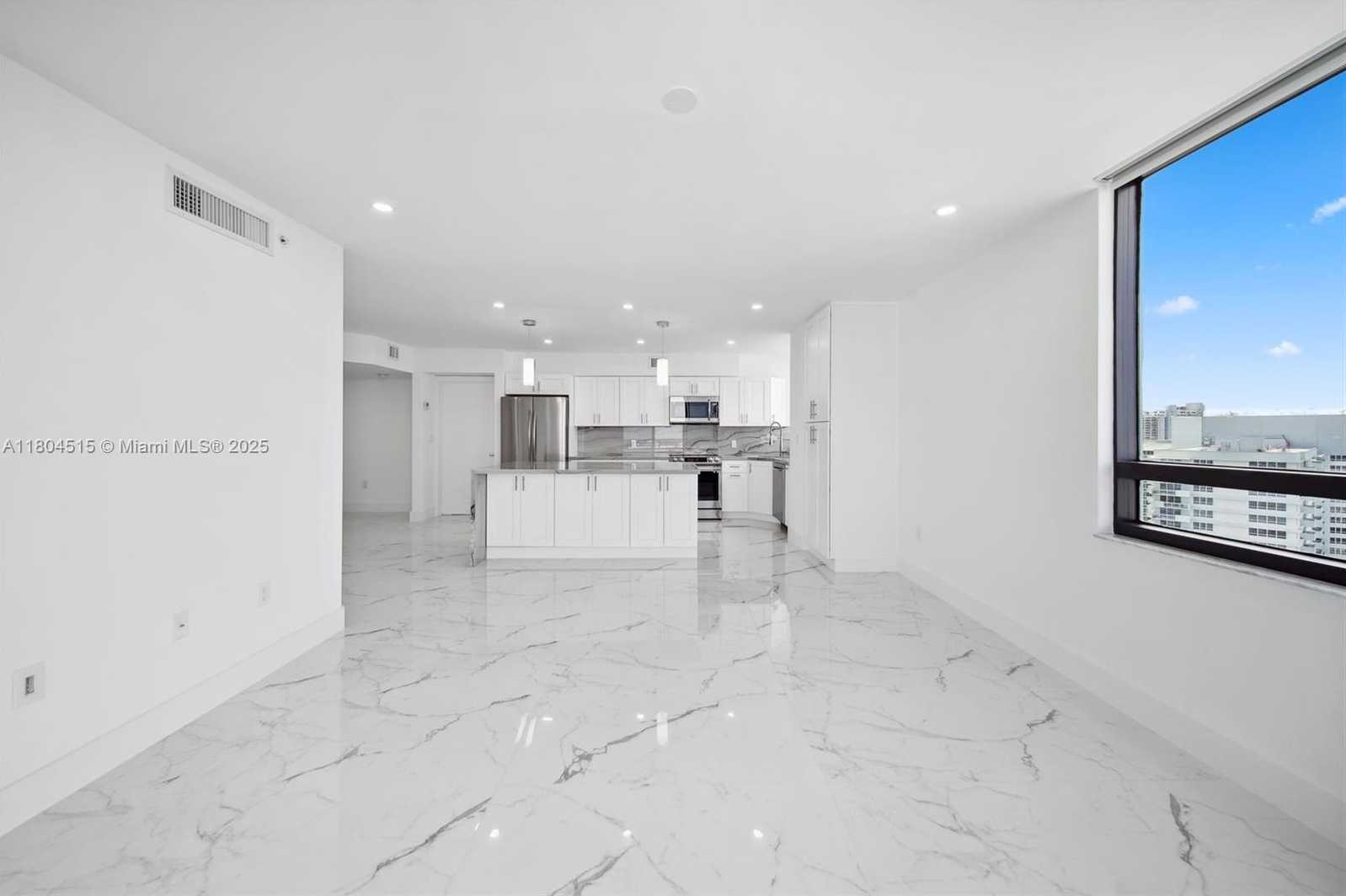Small Image of 1330 WEST AVE #1713, Miami Beach Number 13
