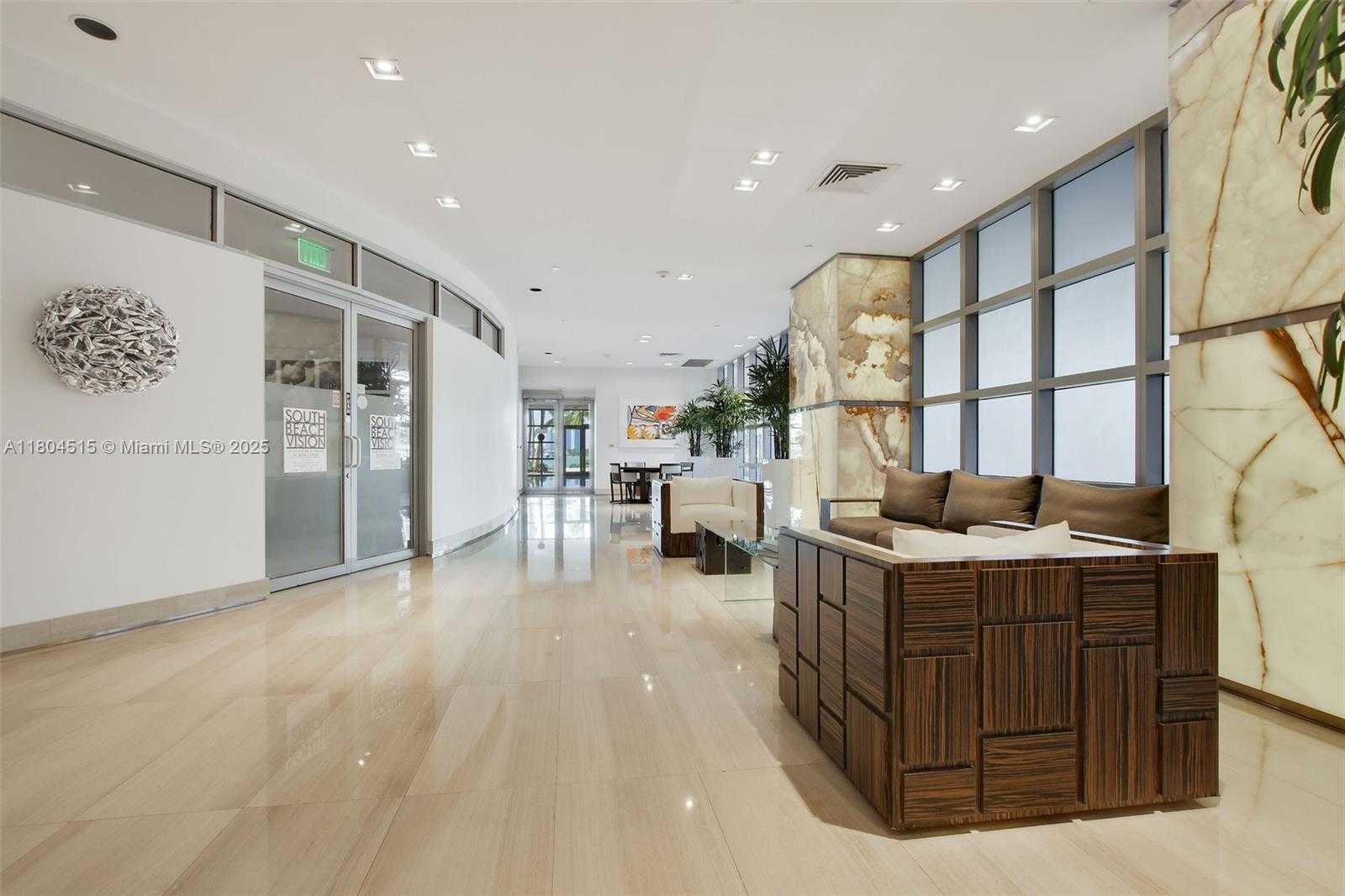 Small Image of 1330 WEST AVE #1713, Miami Beach Number 39