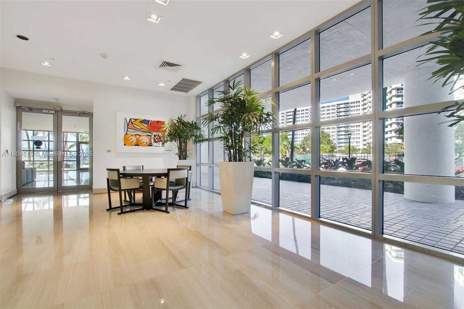 Small Image of 1330 WEST AVE #1713, Miami Beach Number 41