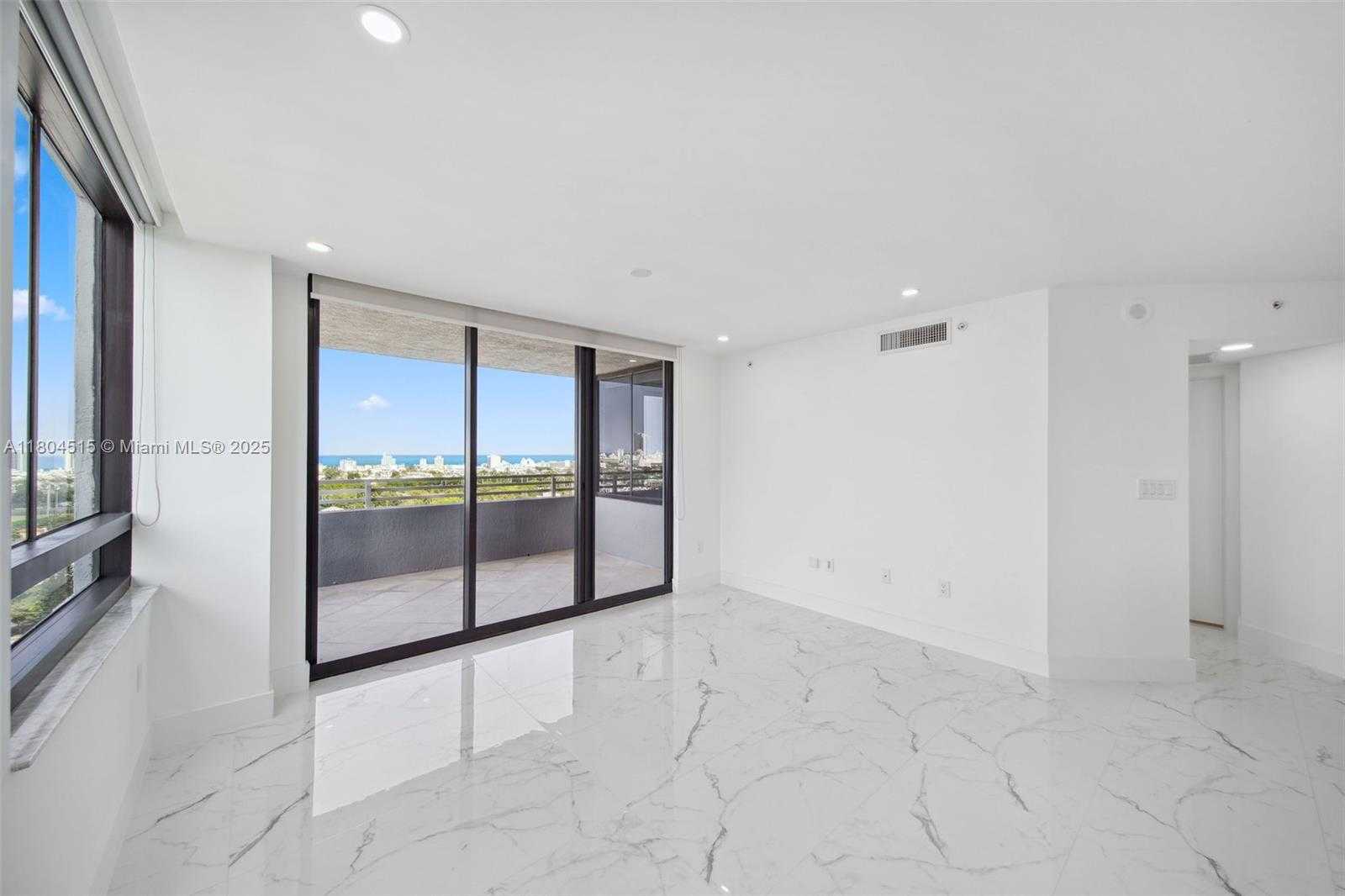 Small Image of 1330 WEST AVE #1713, Miami Beach Number 7