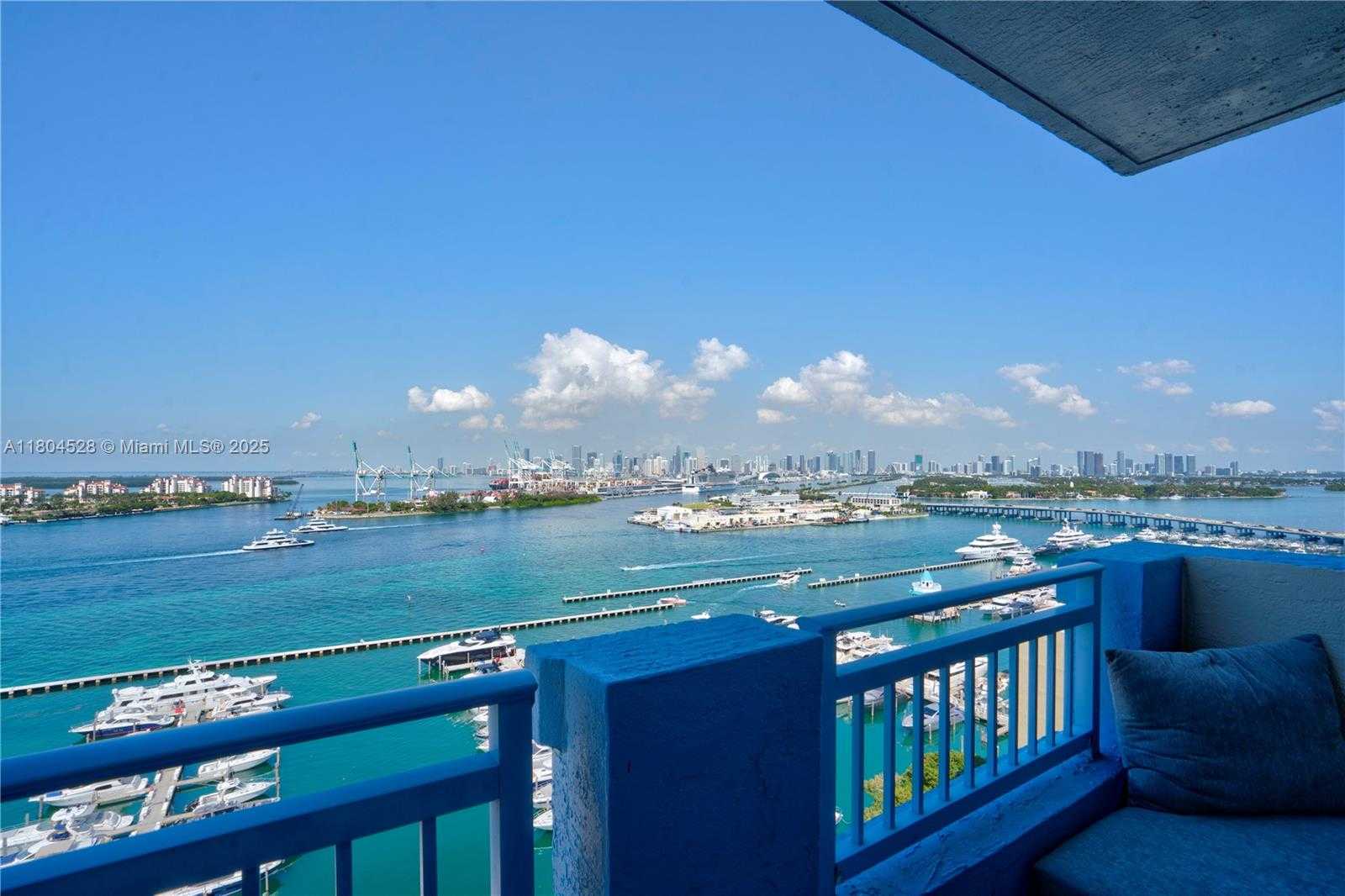 Small Image of 90 ALTON RD #2010, Miami Beach Number 20
