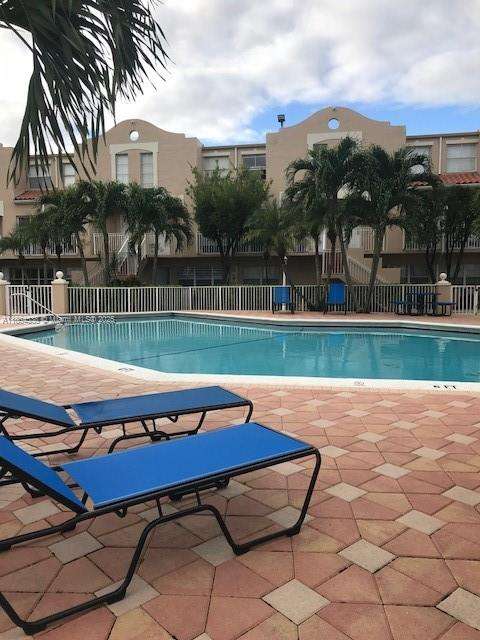 Small Image of 665 #10-105, Miami Number 8