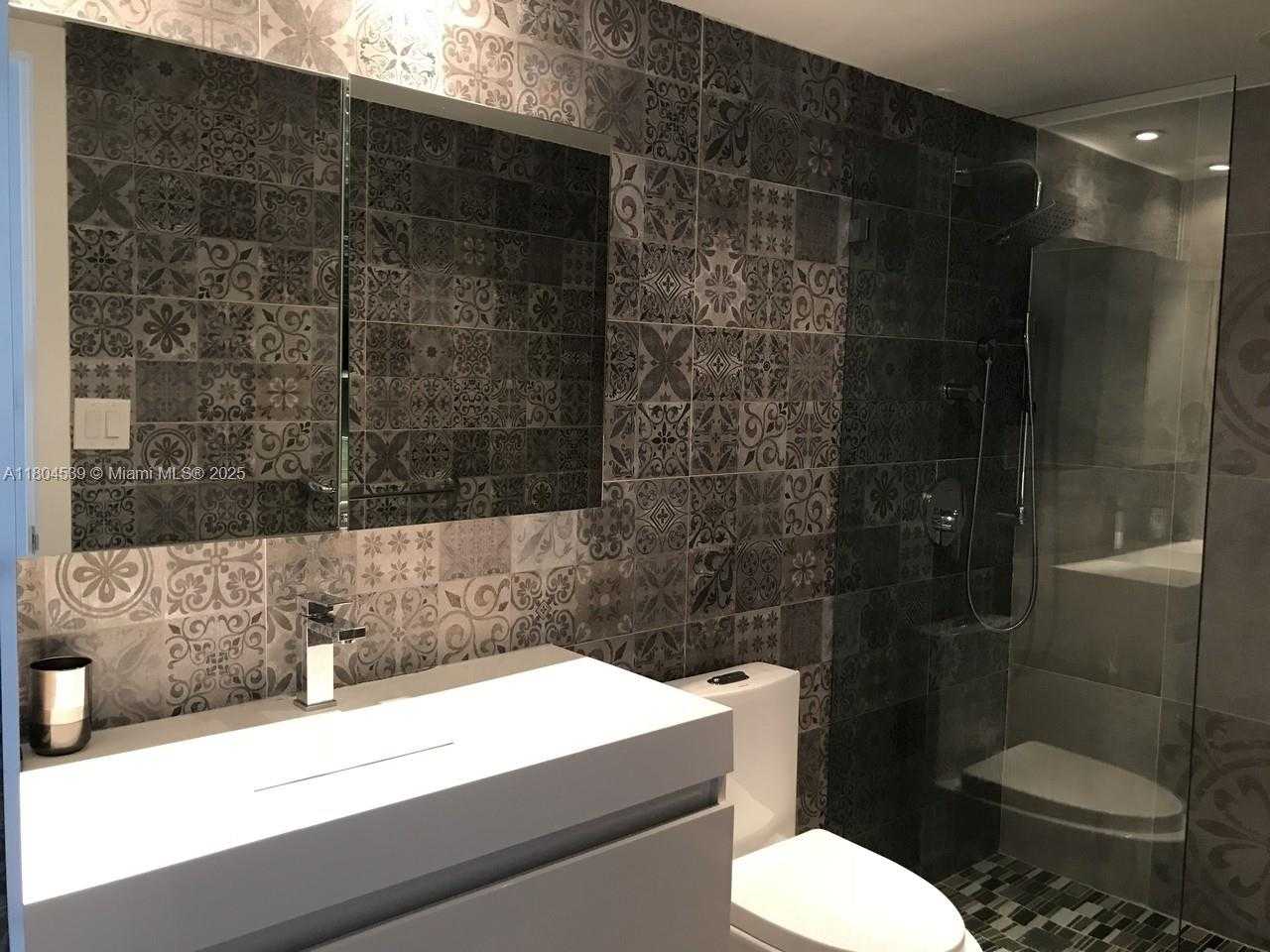 Small Image of 19370 COLLINS AVE #627, Sunny Isles Beach Number 11