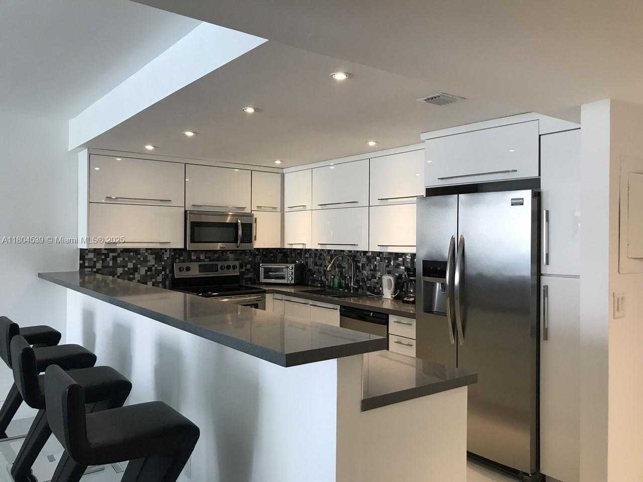 Small Image of 19370 COLLINS AVE #627, Sunny Isles Beach Number 8