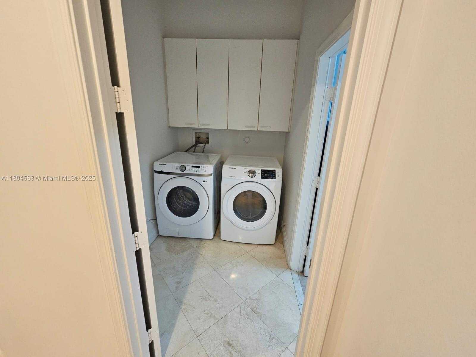 Small Image of 3772 NORTH EAST 207TH TER, Aventura Number 24
