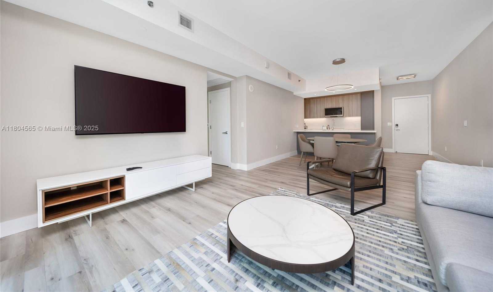 Small Image of 951 BRICKELL AVE #2800, Miami Number 13