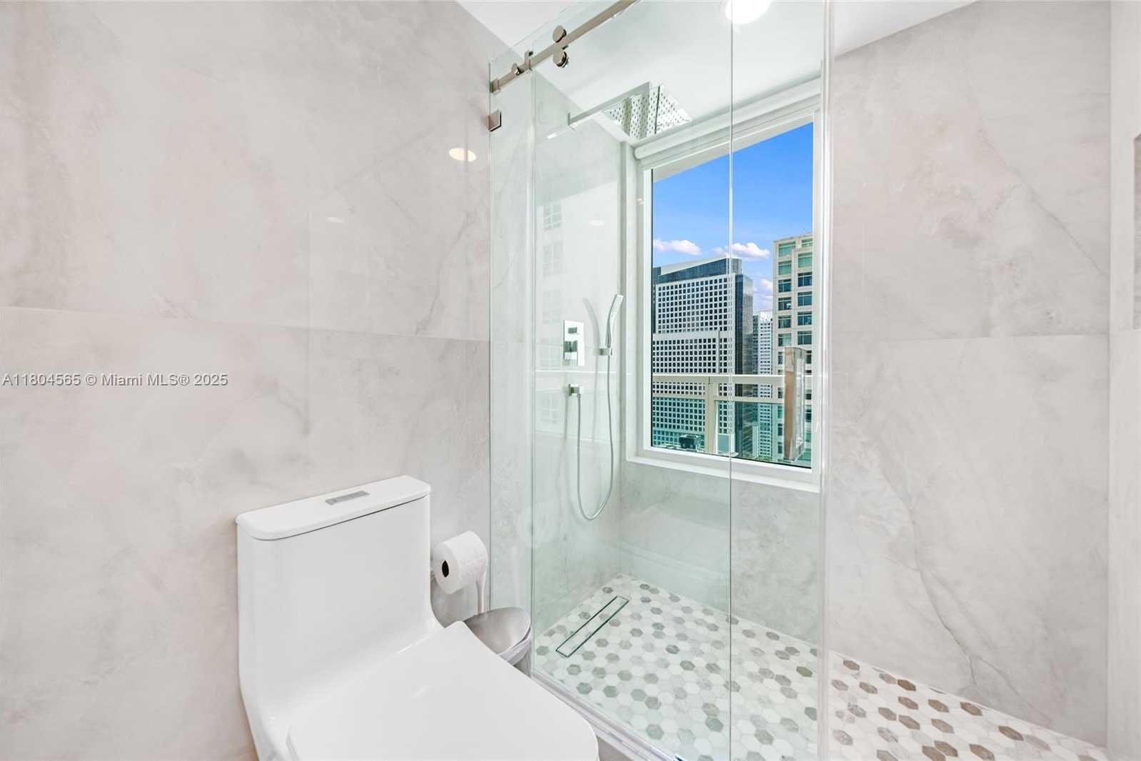 Small Image of 951 BRICKELL AVE #2800, Miami Number 16