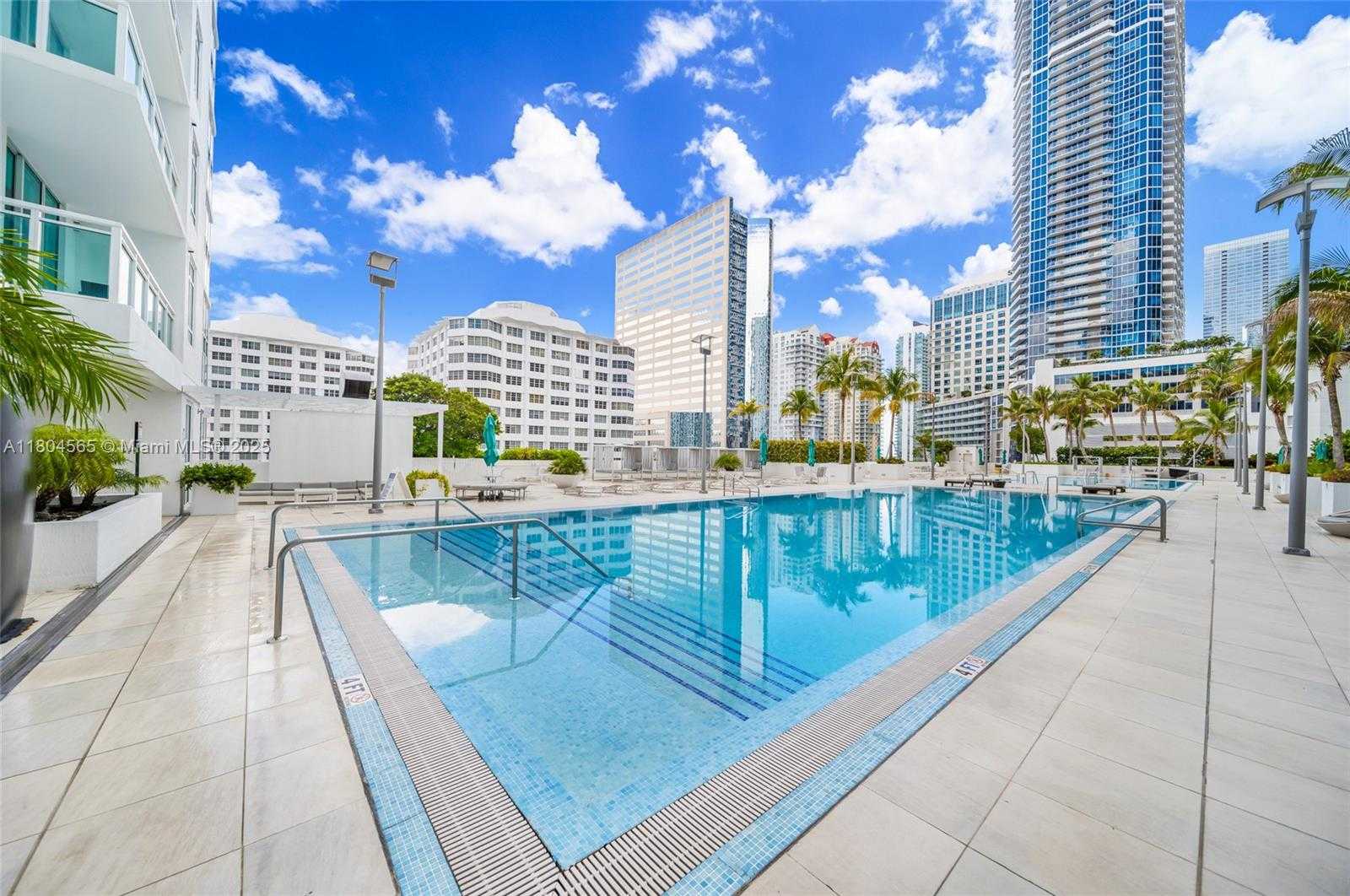 Small Image of 951 BRICKELL AVE #2800, Miami Number 23