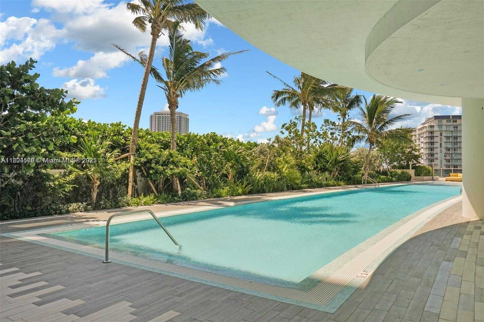 Small Image of 488 NE 18th St, Miami, FL 33132, USA Number 21