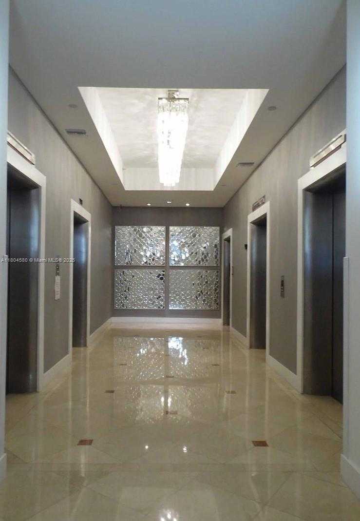 Small Image of 100 LINCOLN RD #614, Miami Beach Number 24