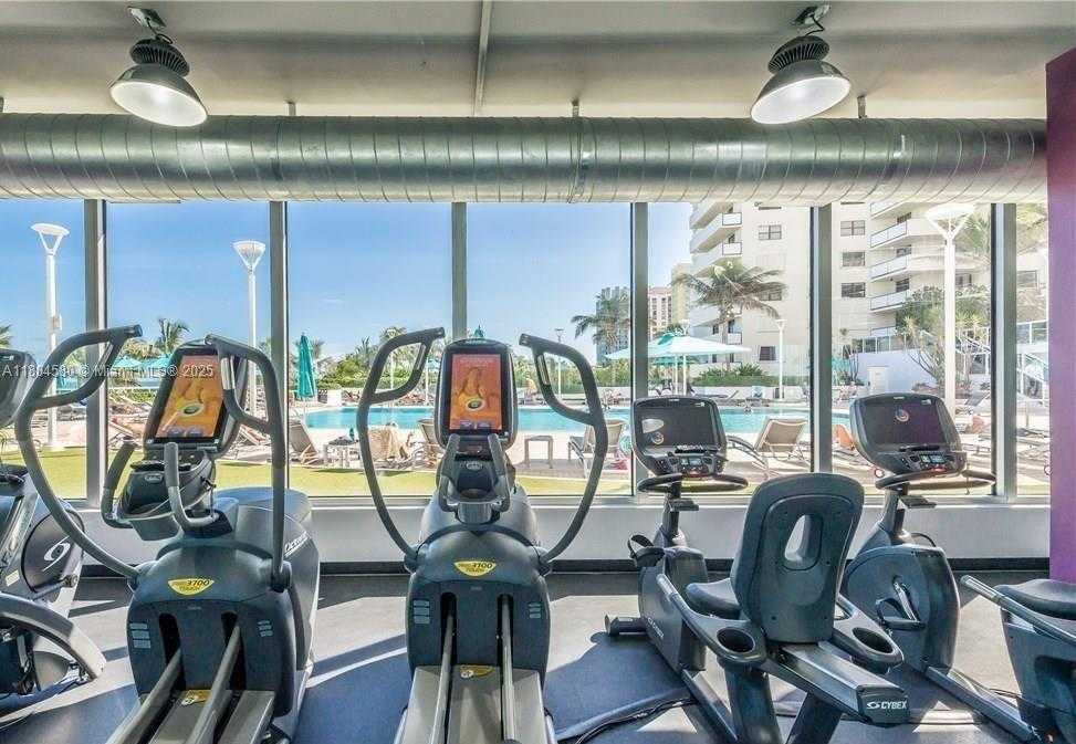 Small Image of 100 LINCOLN RD #614, Miami Beach Number 26