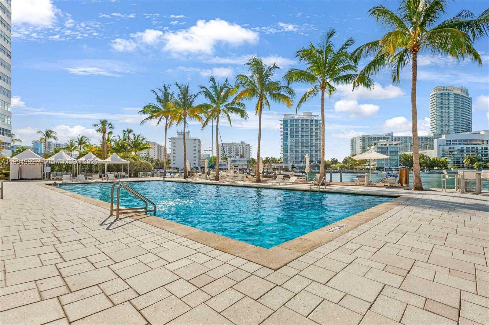Small Image of 20 ISLAND AVE #1509, Miami Beach Number 12
