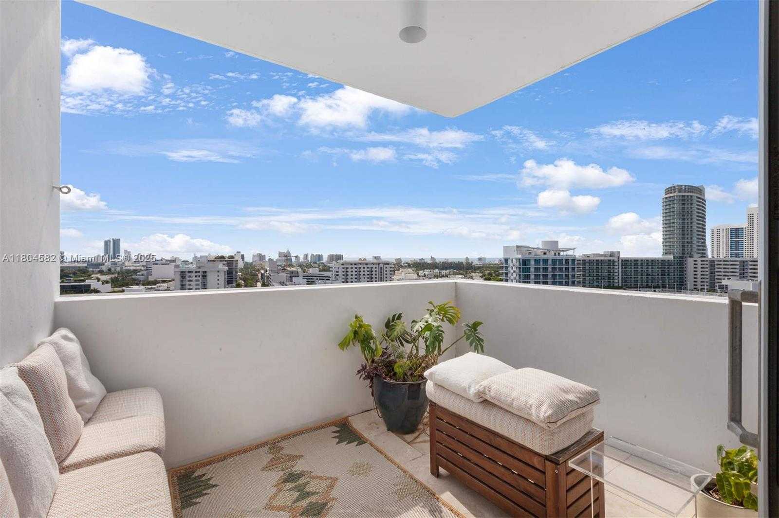 Small Image of 20 ISLAND AVE #1509, Miami Beach Number 9
