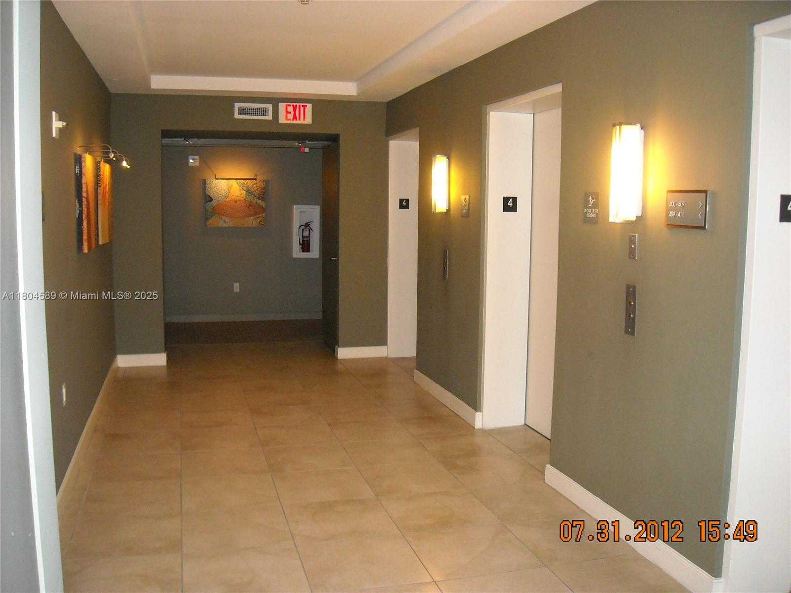 Small Image of 951 BRICKELL AVE #409, Miami Number 7
