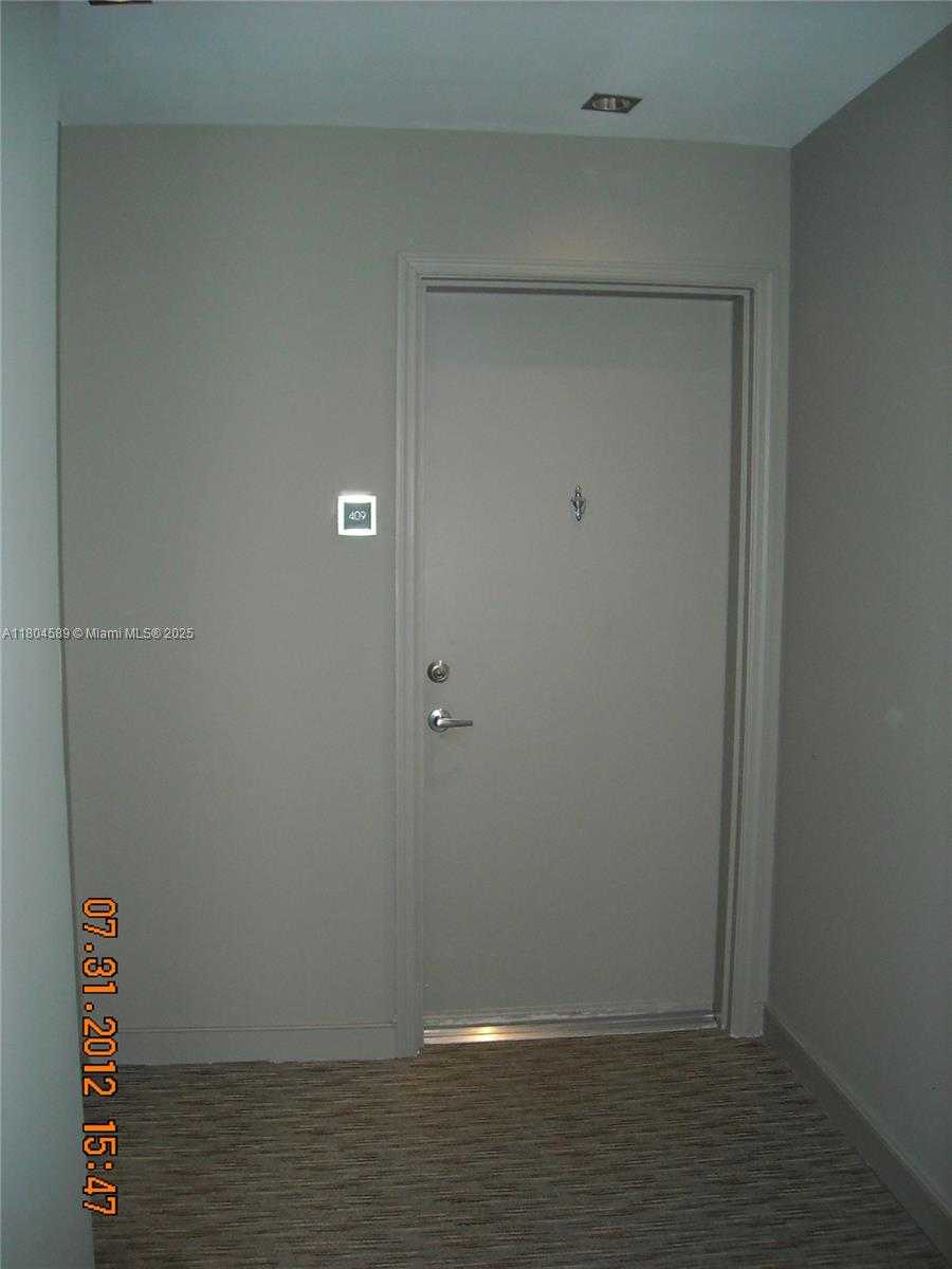 Small Image of 951 BRICKELL AVE #409, Miami Number 8