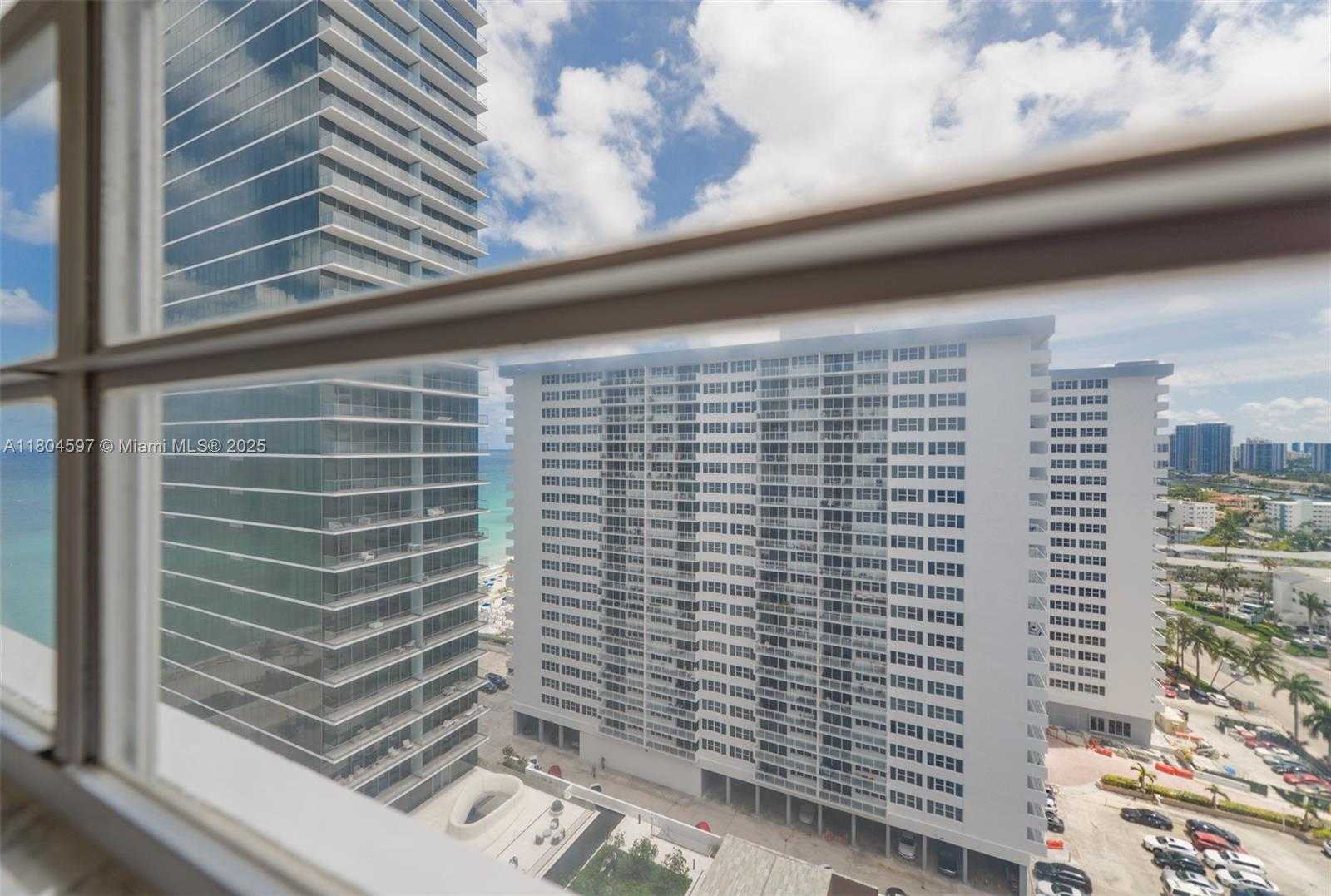 Small Image of 1980 SOUTH OCEAN DR #18G, Hallandale Beach Number 28