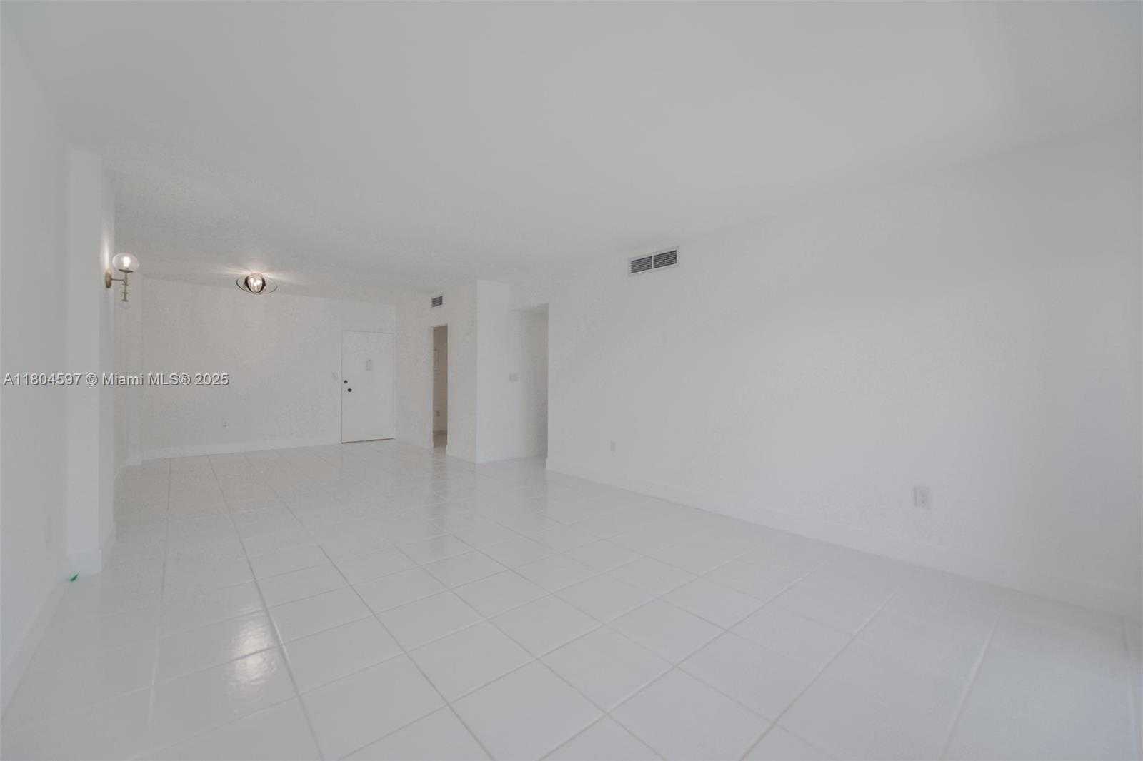 Small Image of 1980 SOUTH OCEAN DR #18G, Hallandale Beach Number 9