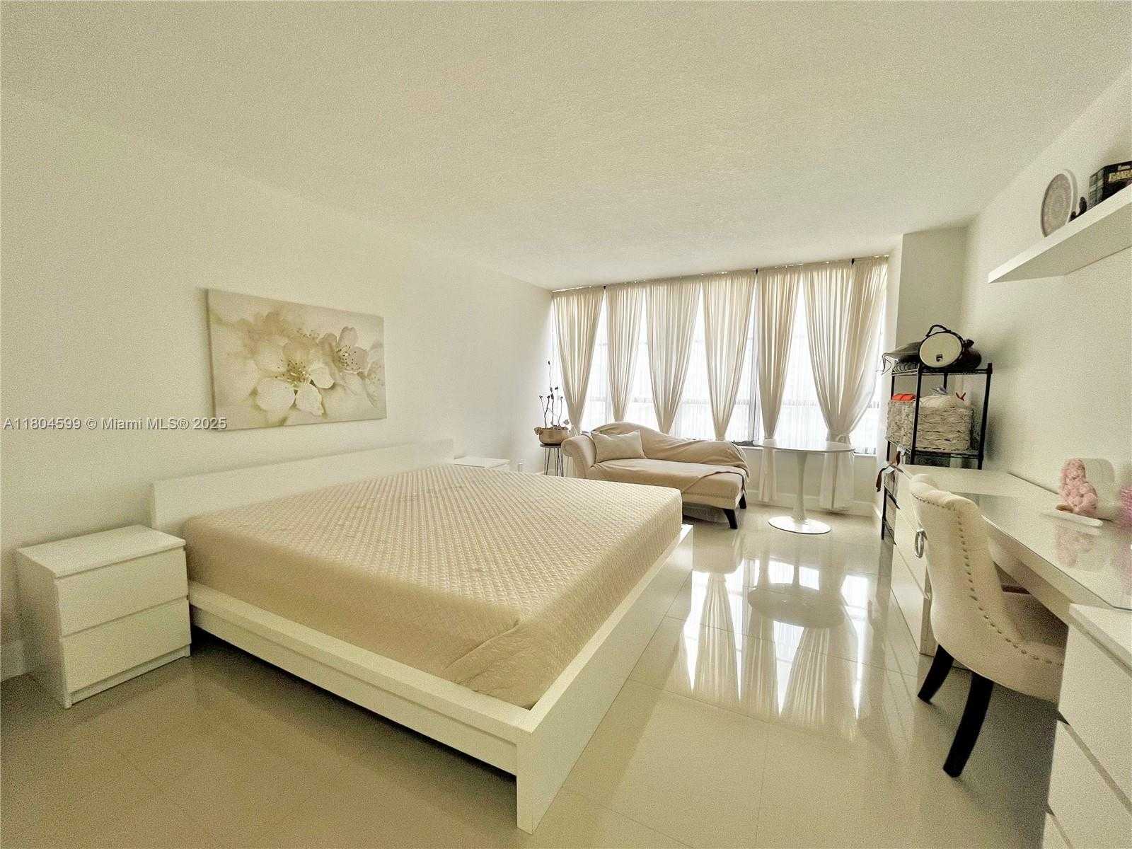 Small Image of 500 THREE ISLANDS BLVD #721, Hallandale Beach Number 7