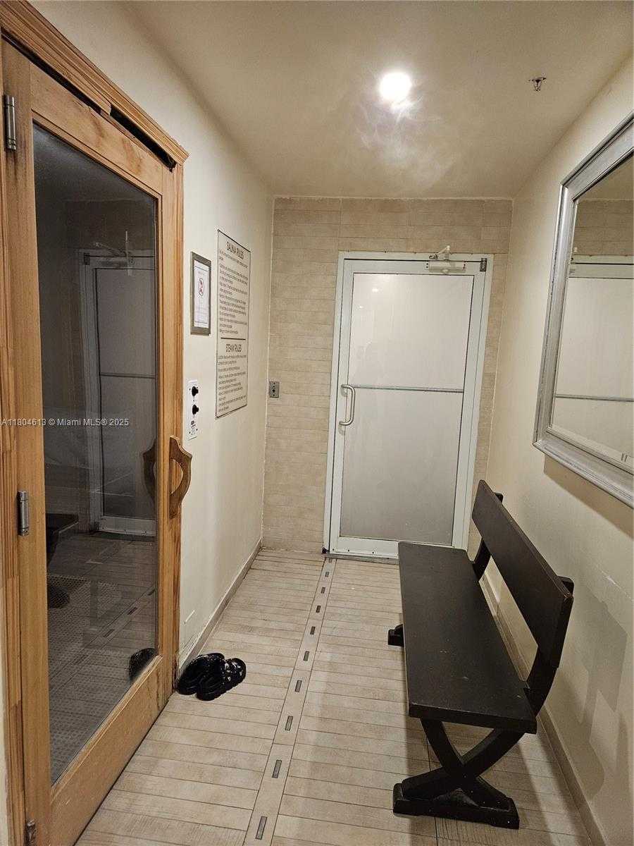 Small Image of 690 SOUTH WEST 1ST CT #1915, Miami Number 12