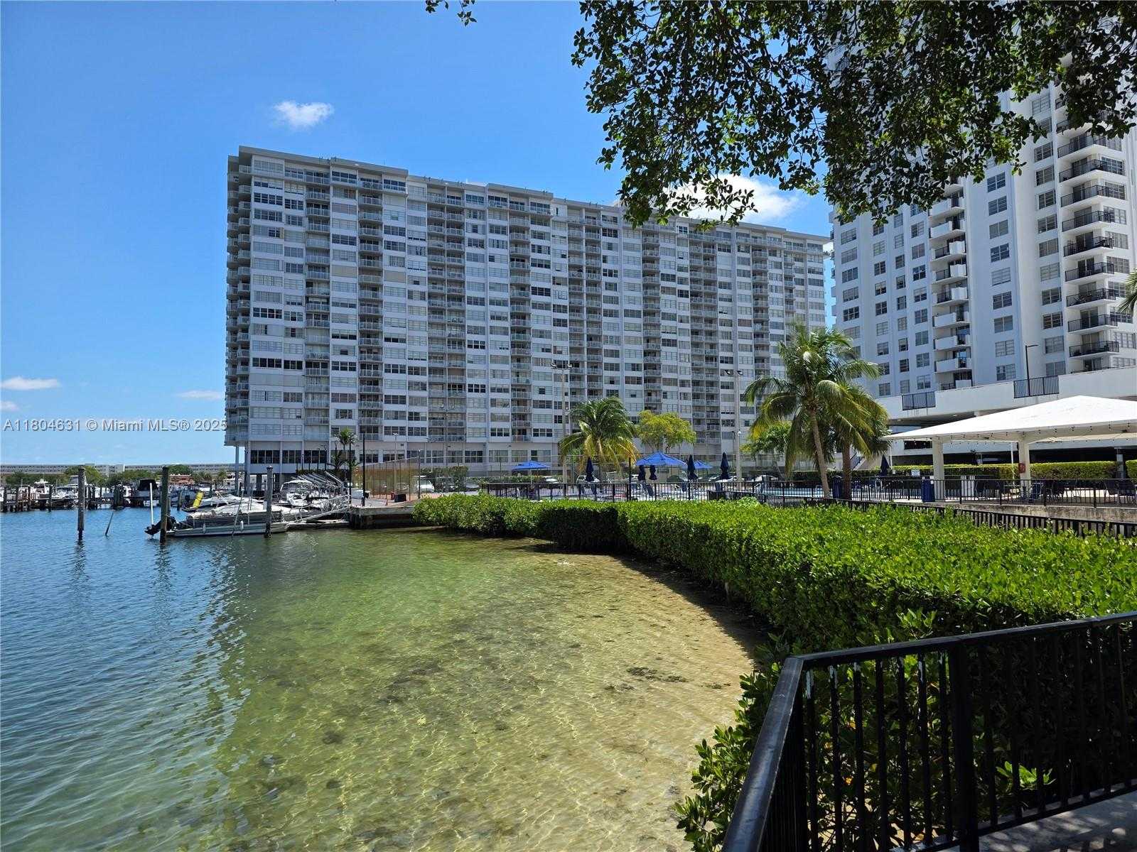 Small Image of 2780 NORTH EAST 183RD ST #1111, Aventura Number 20