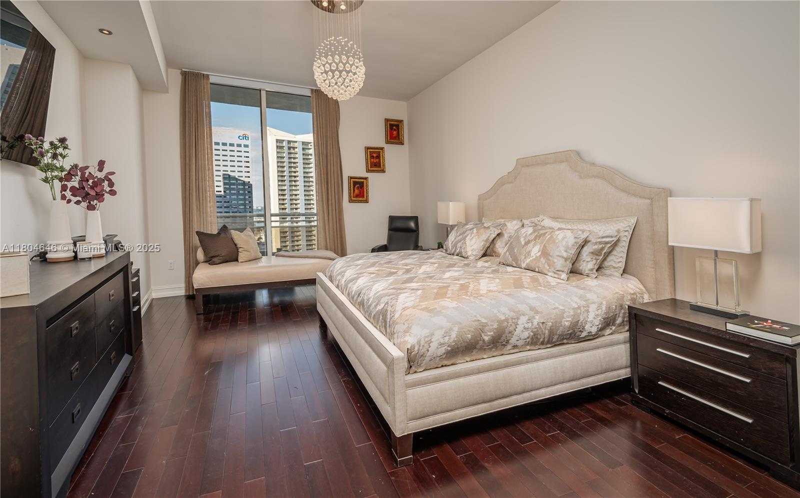 Small Image of 901 BRICKELL KEY BLVD #3106, Miami Number 12