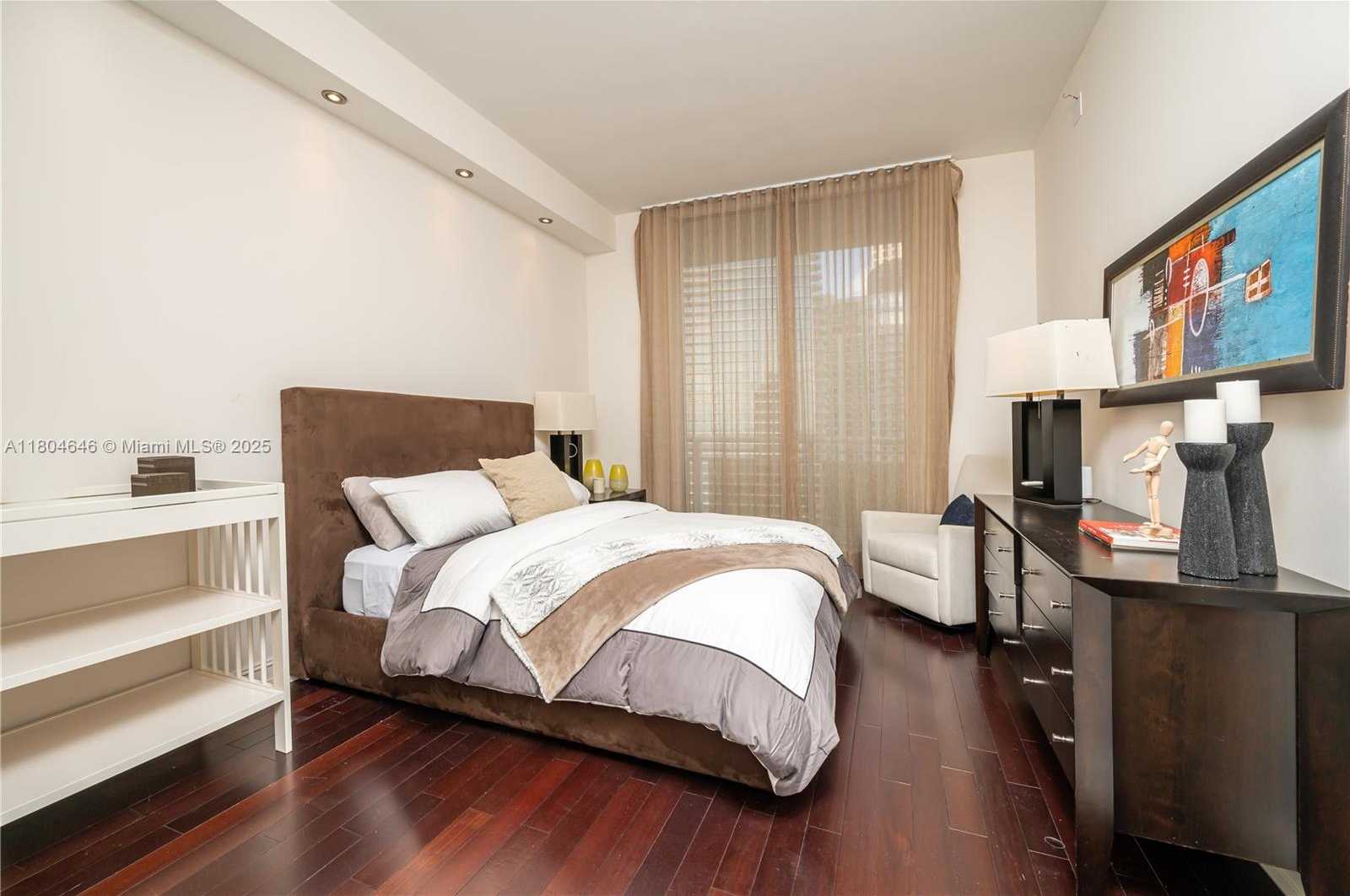 Small Image of 901 BRICKELL KEY BLVD #3106, Miami Number 14