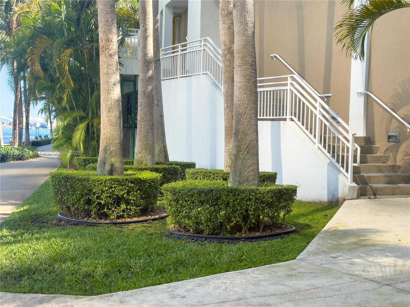 Small Image of 901 BRICKELL KEY BLVD #3106, Miami Number 28