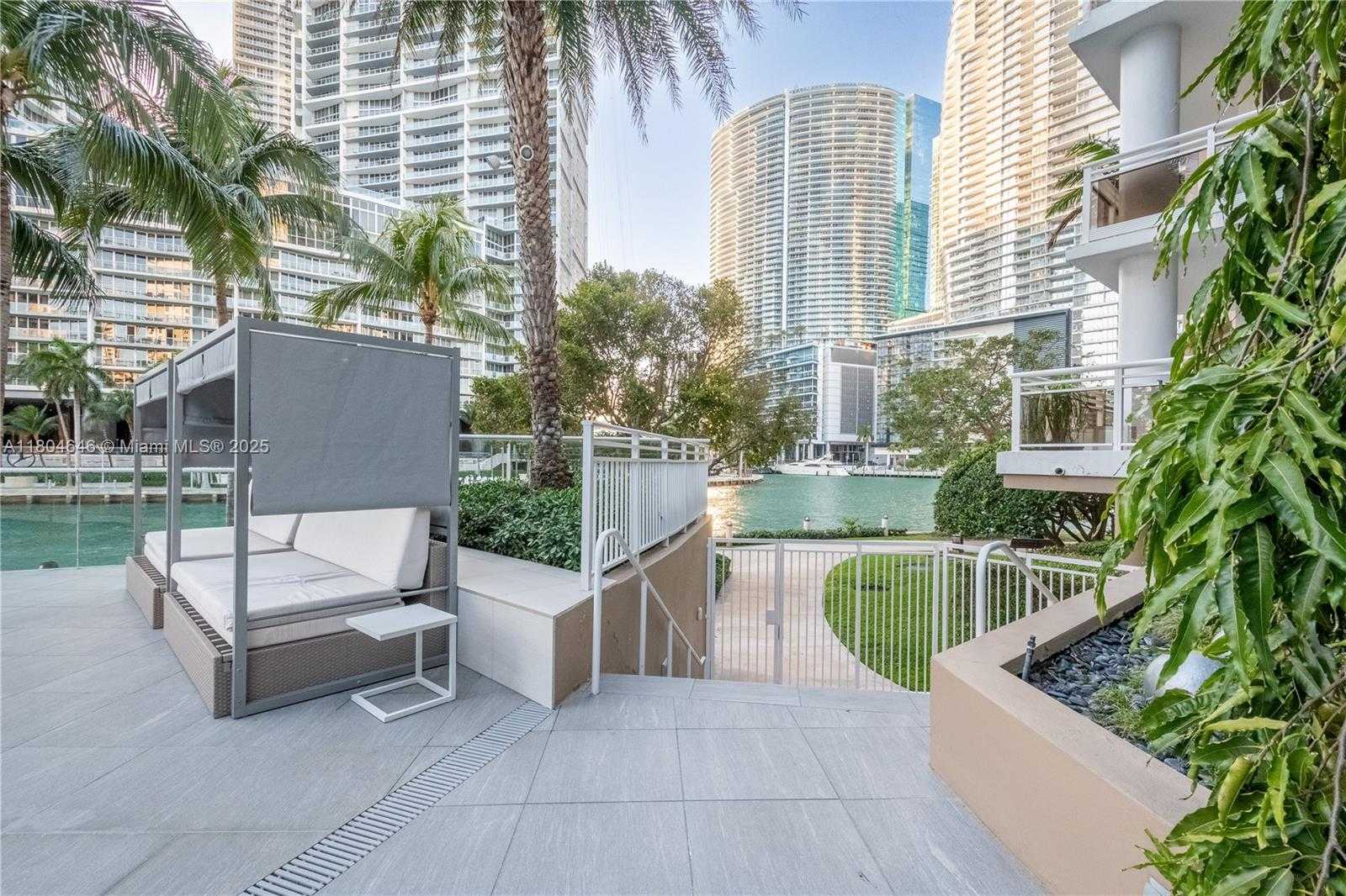 Small Image of 901 BRICKELL KEY BLVD #3106, Miami Number 32
