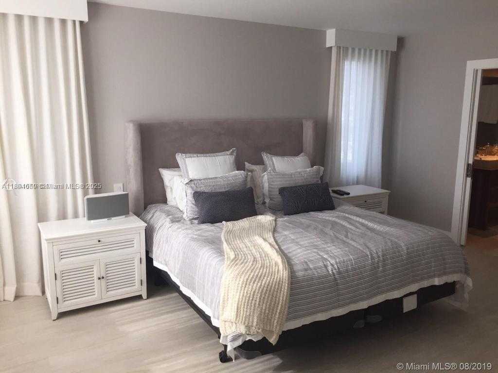 Small Image of 2301 COLLINS AVE #738, Miami Beach Number 11
