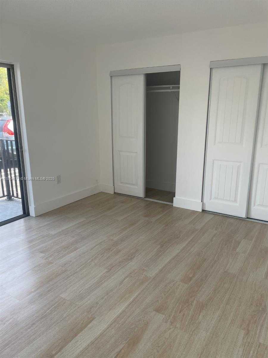 Small Image of 2498 SOUTH WEST 17TH AVE #4105, Miami Number 5