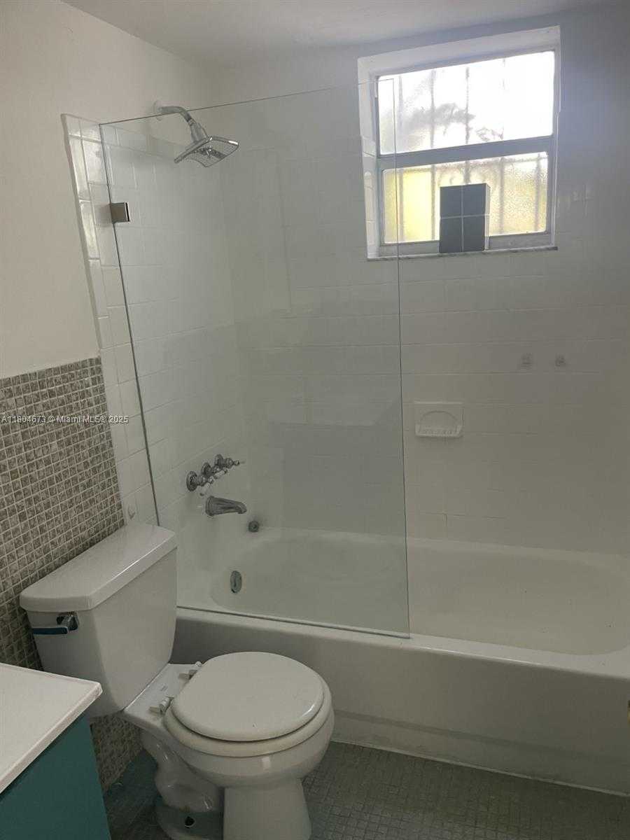 Small Image of 2498 SOUTH WEST 17TH AVE #4105, Miami Number 8
