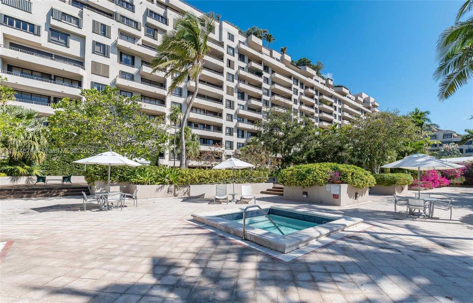 Small Image of 151 CRANDON BLVD #524, Key Biscayne Number 31