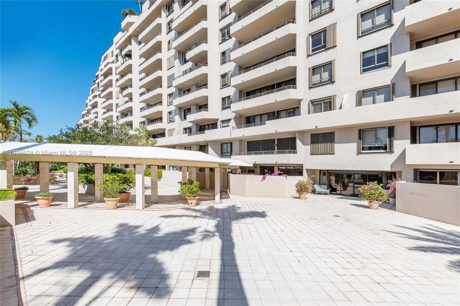 Small Image of 151 CRANDON BLVD #524, Key Biscayne Number 34