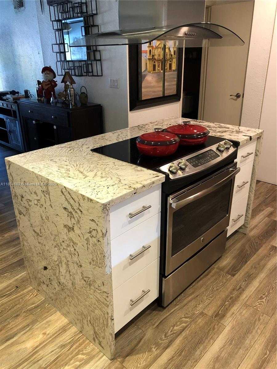 Small Image of 40 NORTH WEST 87TH AVE #D210, Miami Number 19