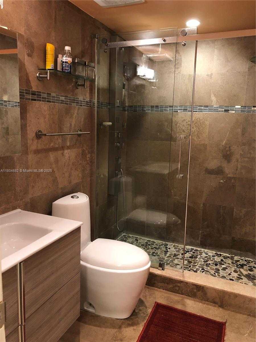 Small Image of 40 NORTH WEST 87TH AVE #D210, Miami Number 36