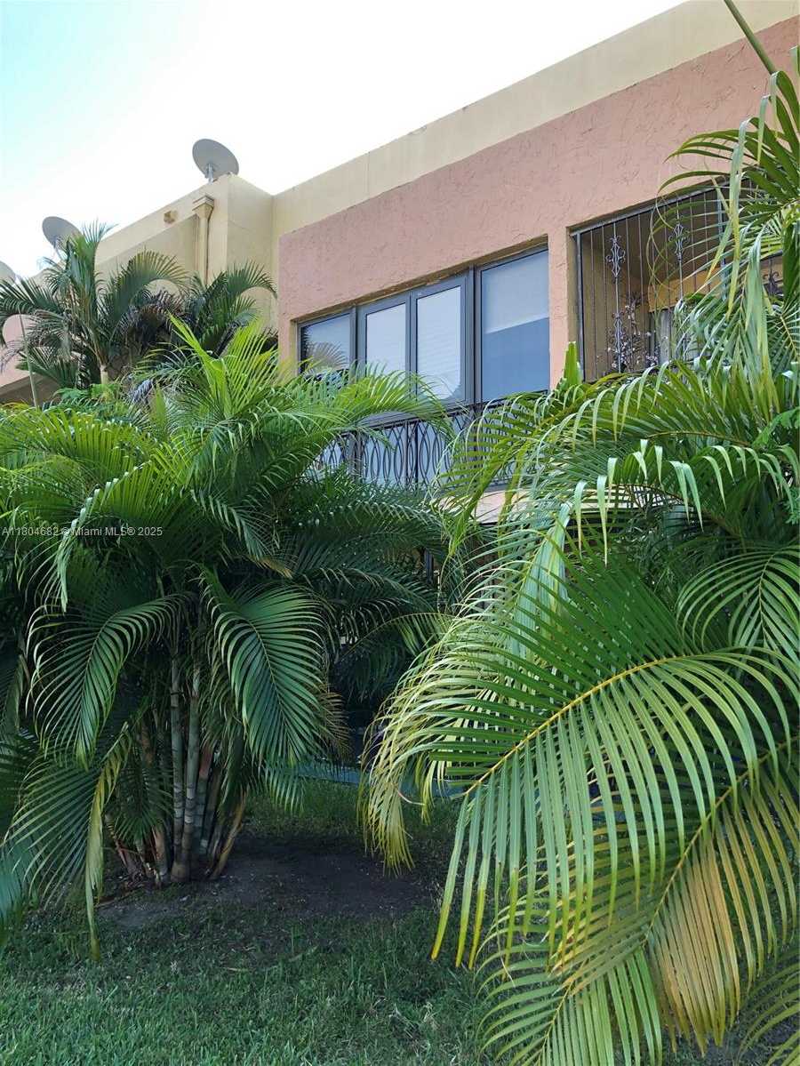 Small Image of 40 NORTH WEST 87TH AVE #D210, Miami Number 49