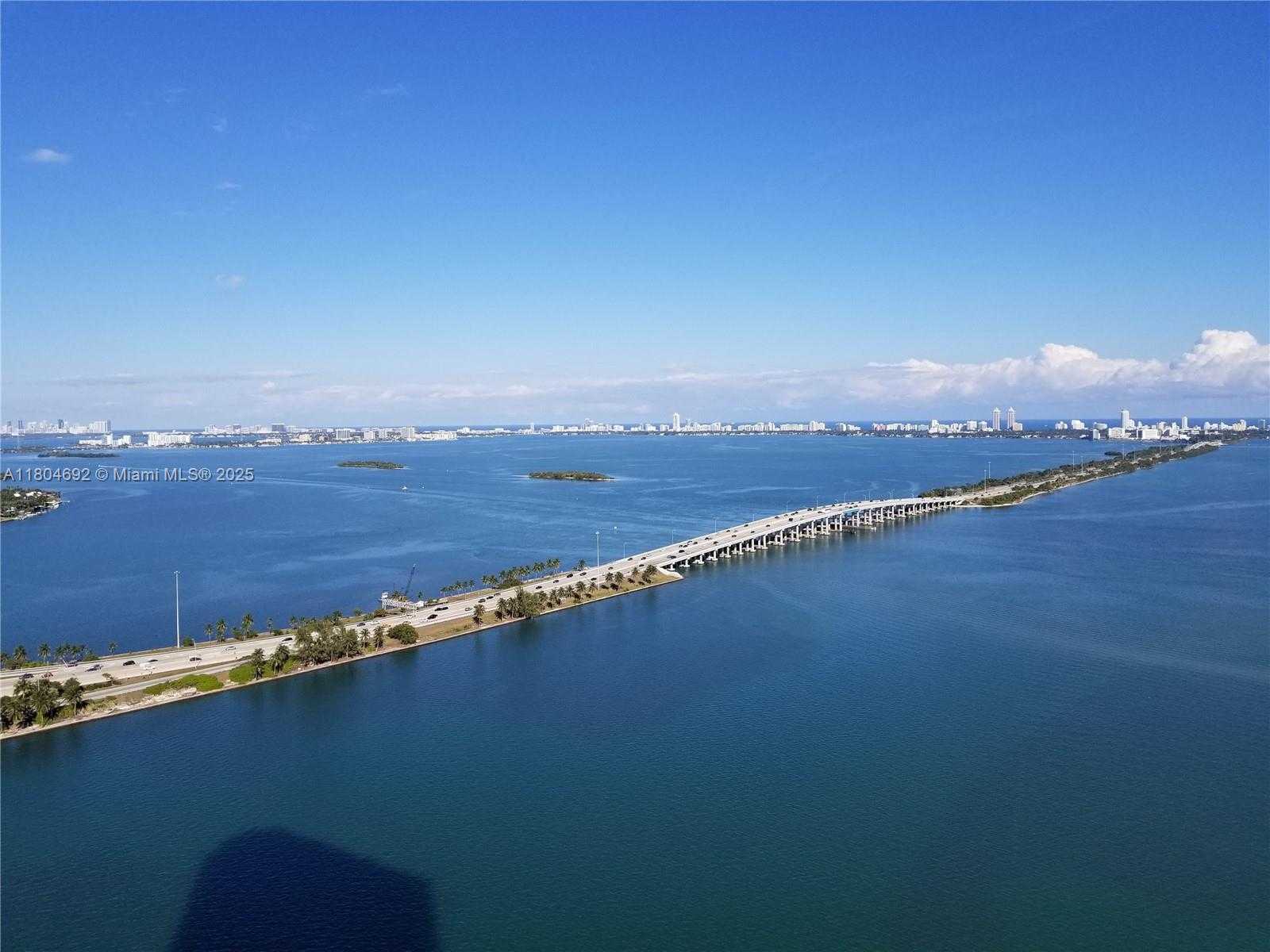 Small Image of 3131 NORTH EAST 7TH AVE #3702, Miami Number 17