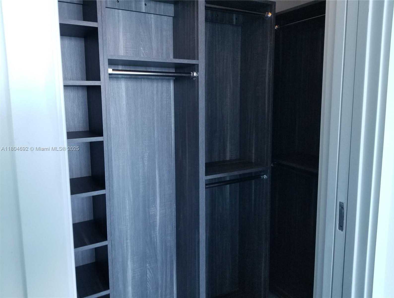 Small Image of 3131 NORTH EAST 7TH AVE #3702, Miami Number 22