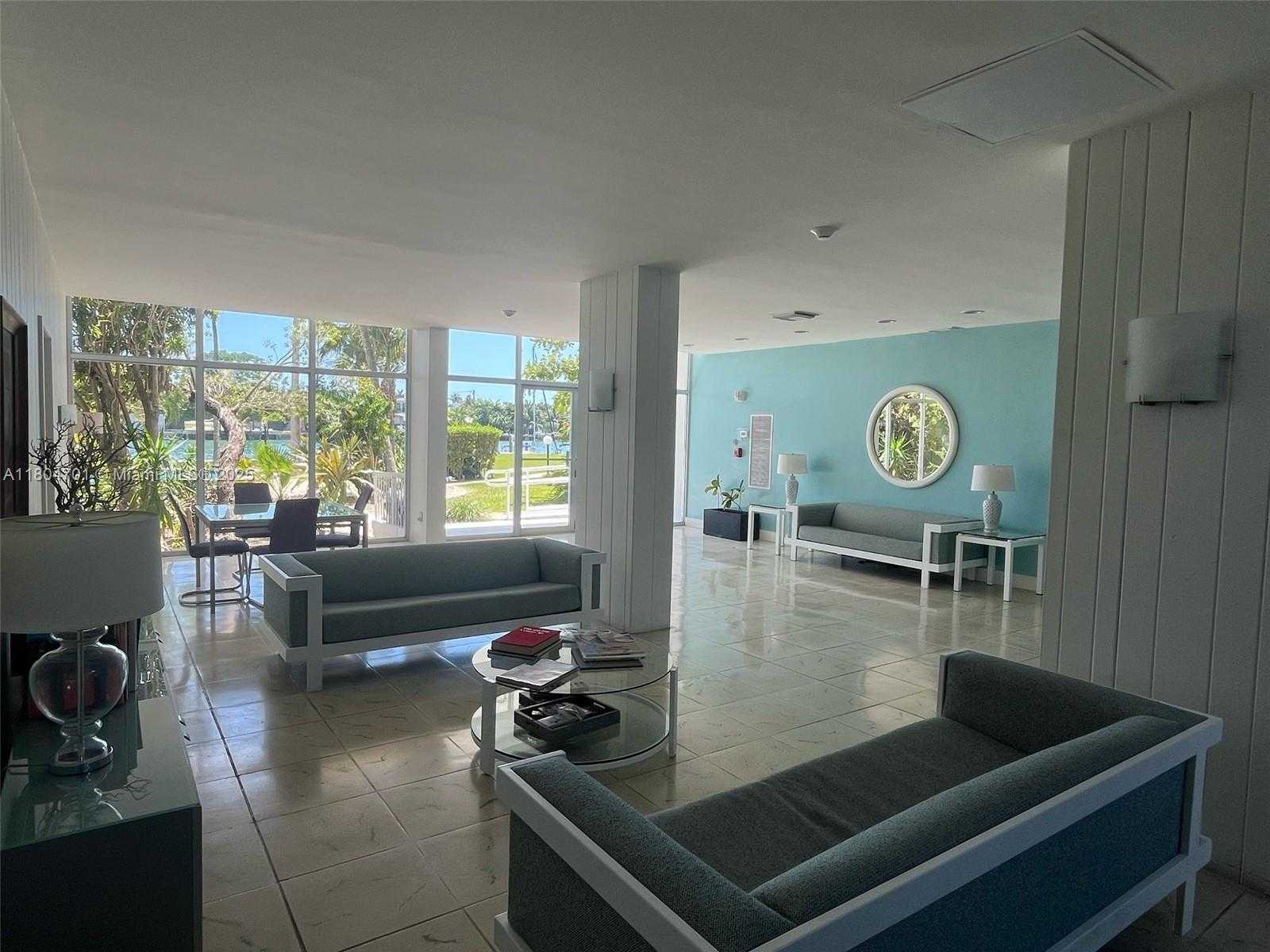 Small Image of 9101 EAST BAY HARBOR DR #1002, Bay Harbor Islands Number 22